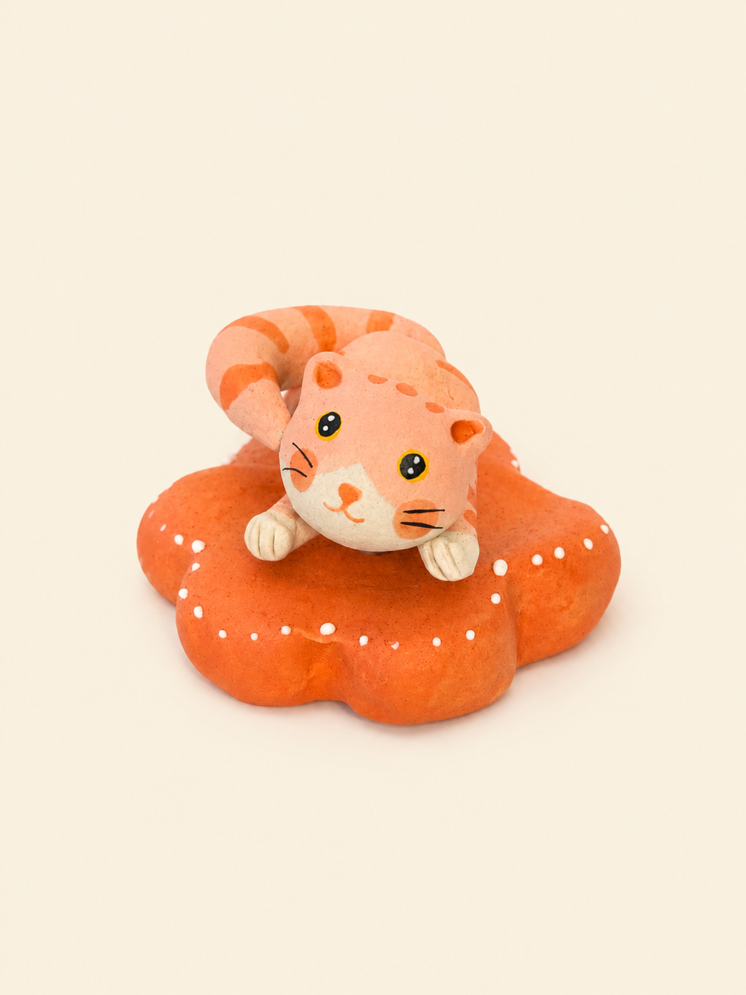 Handmade Ceramic Peach‑Orange Striped Cat Spinner Figurine | Desk Decor Gift