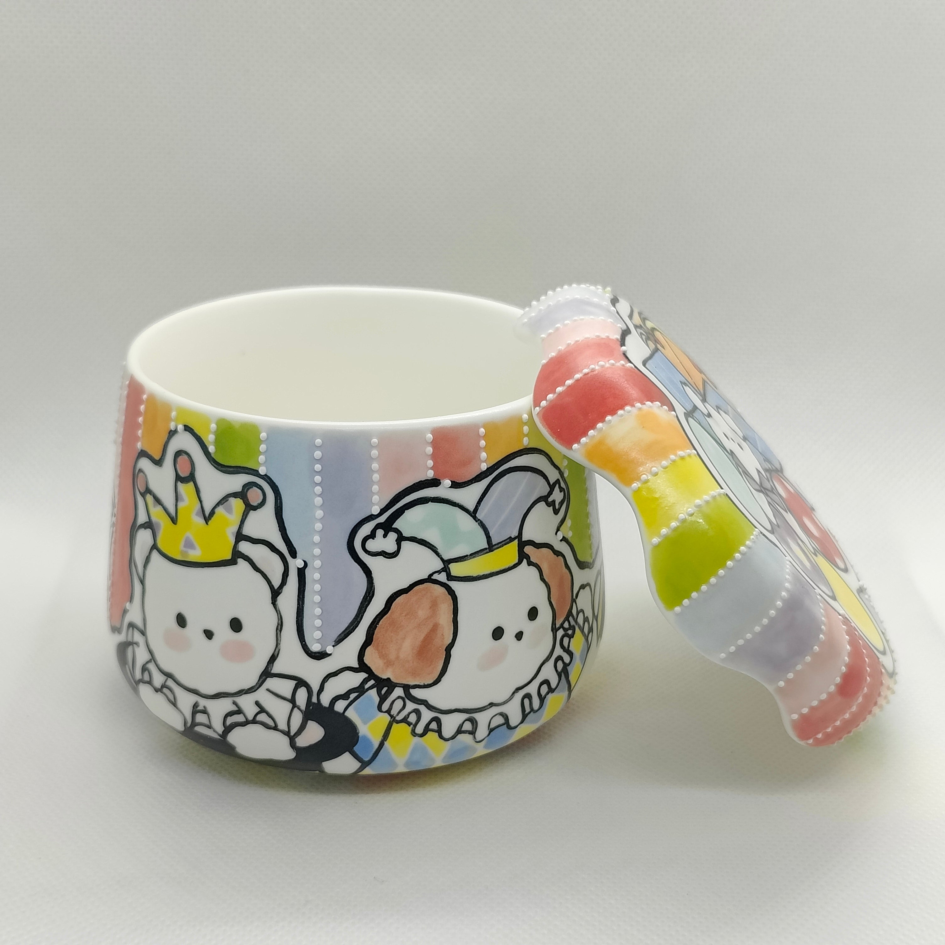 Ceramic Mug with hat